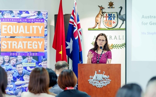 Đại sứ Australia về Bình đẳng giới Cần thay đổi định kiến và trao nhiều cơ hội hơn cho nữ giới
