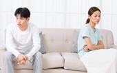 Vợ đã quá chán chồng, nên ly hôn hay cố tiếp tục sống chung