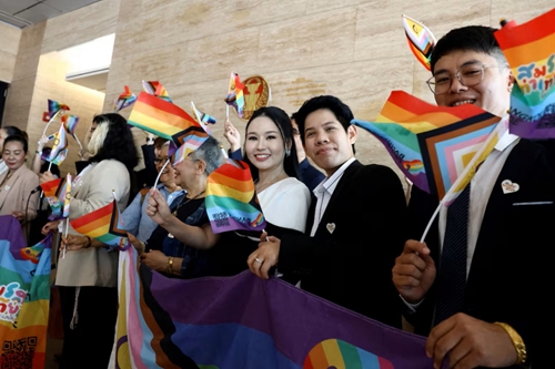Thái Lan thông qua luật công nhận hôn nhân đồng giới