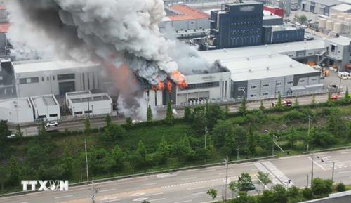 Không có công dân Việt Nam thương vong trong vụ cháy nhà máy pin ở Hàn Quốc
