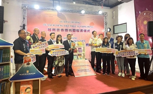 Khai trương Tủ sách tiếng Việt phục vụ cộng đồng Việt Nam tại Đài Loan