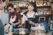 Đan Mạch tăng giờ làm thêm cho sinh viên quốc tế
