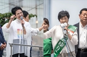 Nữ thống đốc đầu tiên của Tokyo tái tranh cử, đối thủ hàng đầu cũng là nữ