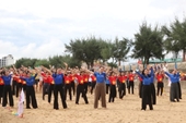 Trại hè Việt Nam 2024 Thanh niên kiều bào giao lưu ở Hà Tĩnh