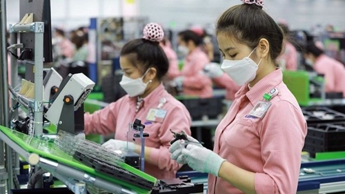 Lao động Việt Nam tại Hàn Quốc sắp được tăng lương