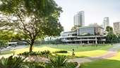 Phụ huynh Trung Quốc hứng thú tham quan đại học Singapore