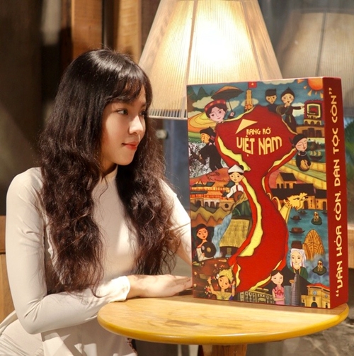 Sinh viên sáng tạo board game về văn hóa Việt Nam, một sản phẩm du lịch