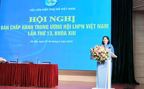 Khai mạc Hội nghị lần thứ 13 Ban Chấp hành TƯ Hội LHPN Việt Nam khóa XIII