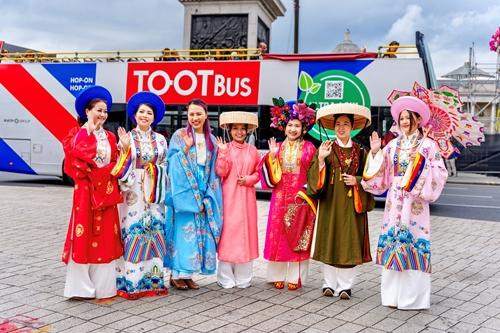 Lan tỏa Việt phục tại London Hành trình kết nối văn hóa và niềm tự hào dân tộc giữa lòng châu Âu