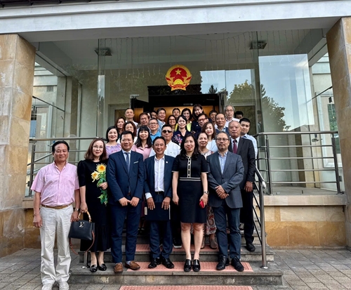 Người Việt tại Ba Lan cộng đồng đoàn kết, hệ thống tổ chức hội đoàn đầy đủ trên các lĩnh vực